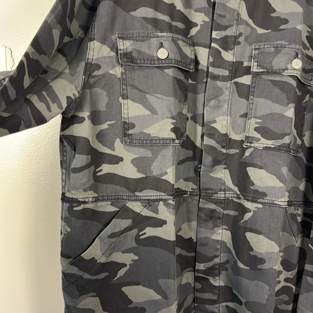 Lovers +‎ Friends X REVOLVE Revolve Denim Camo Long Sleeve Jacket NWOT